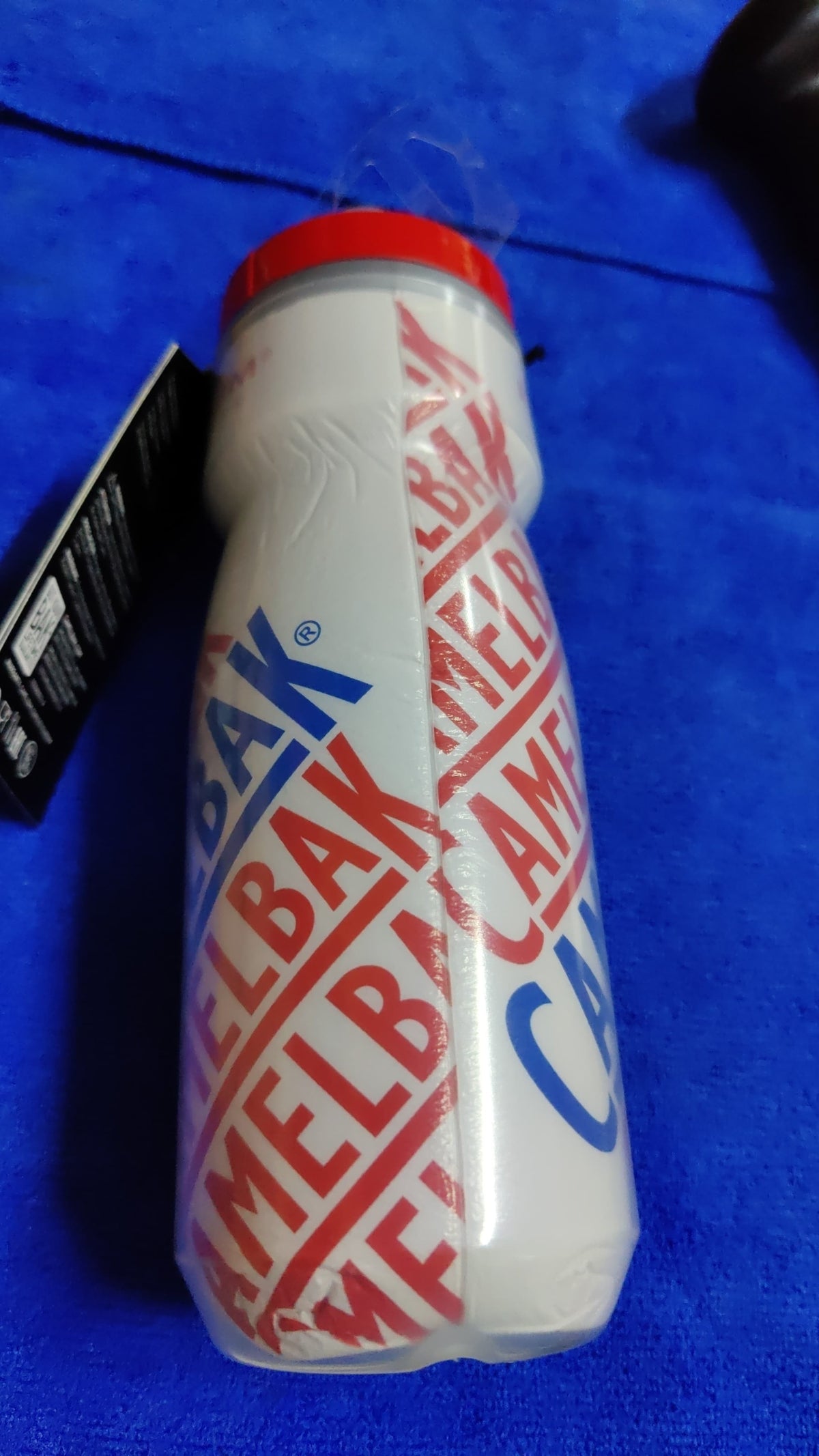 TERMO CAMELBK INSULADO 21 ONZA BLANCO-ROJO-AZUL